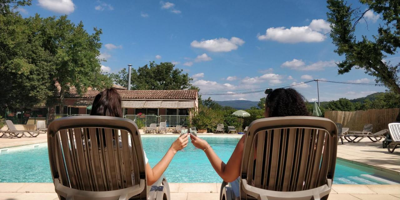 Hotel Domaine Les Chenes Blancs Saint-Saturnin-lès-Apt Zewnętrze zdjęcie