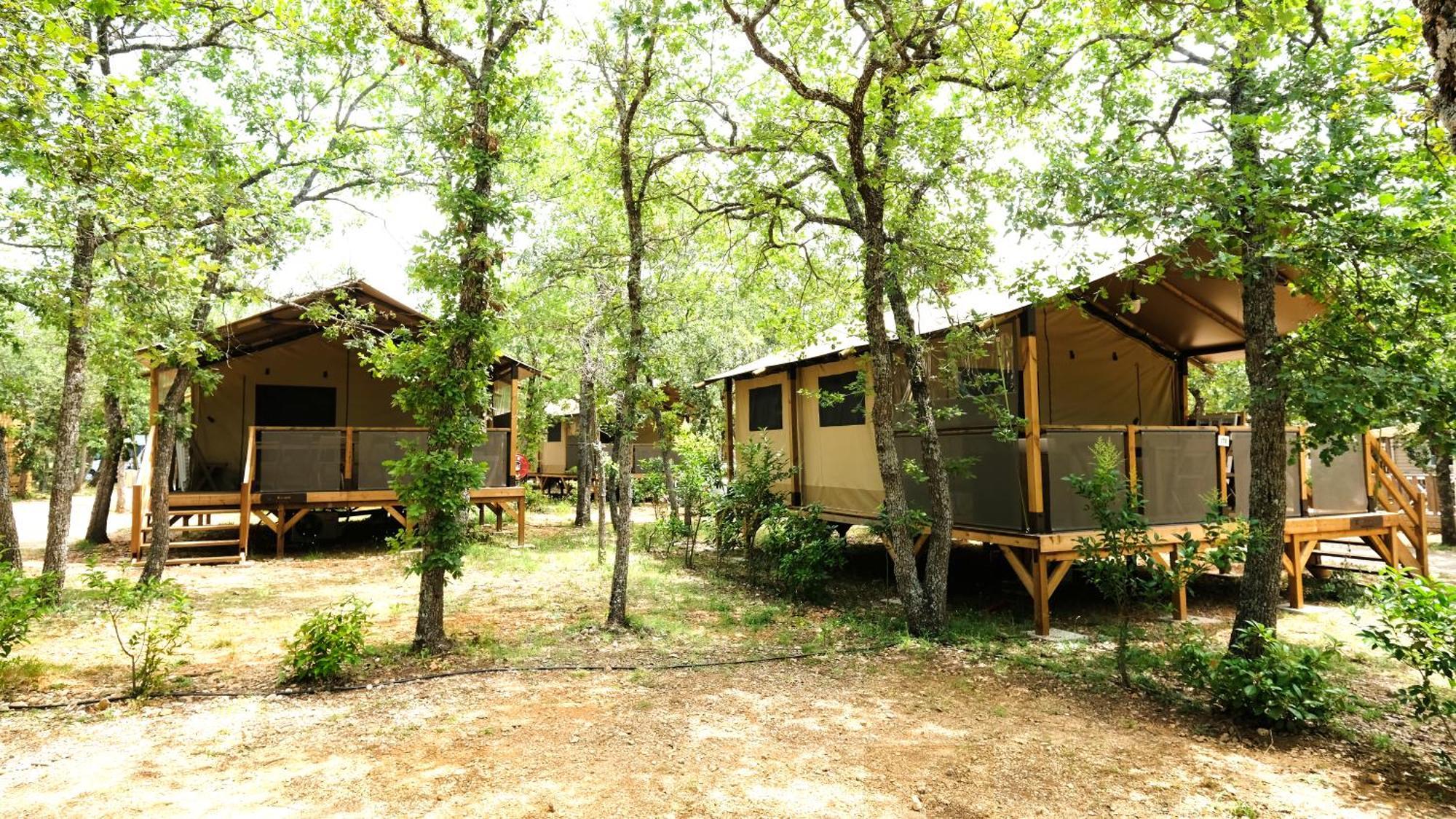Hotel Domaine Les Chenes Blancs Saint-Saturnin-lès-Apt Zewnętrze zdjęcie